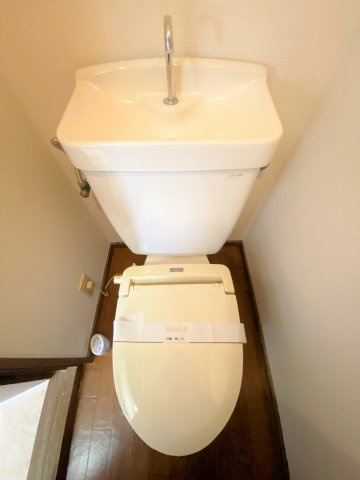 半田コーポＡ棟B棟のトイレ