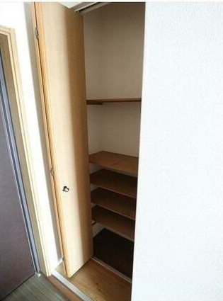 エステートピア桃林丘の収納