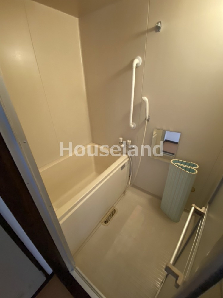 フォーブル吉森の浴室