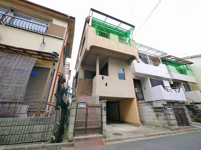 東九条町貸家（698-15）の外観|キレイな外観です。