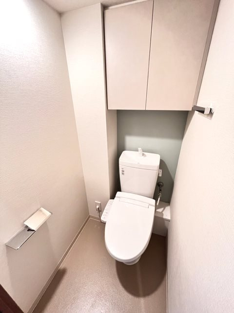 レジディア御茶ノ水プレイスのトイレ|※写真は同タイプの別室になります