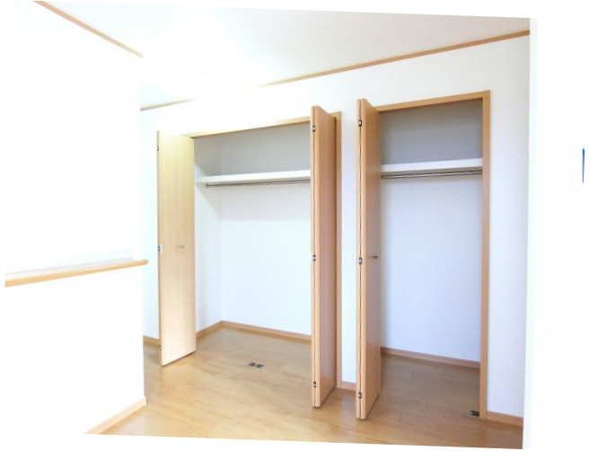 シェーネ　エレガンシアの収納