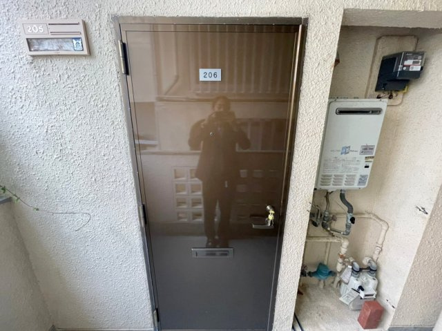 【玄関】 | コーポ若葉 | ※退去前の為、別部屋の写真を掲載しております。