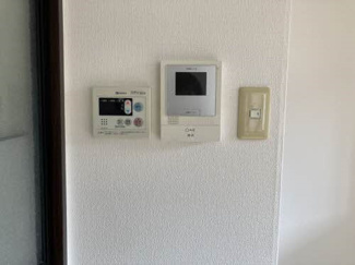 【セキュリティ】 | フレグランス ナガイ | モニター付きインターホンで安心です。