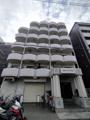 【外観】 | 朝日プラザ緑橋II | ◎大阪メトロ中央線・今里筋線『緑橋駅』徒歩1分！！
◎スーパーやコンビニが近くお買い物至便な環境♪
◎周辺施設充実で生活至便♪