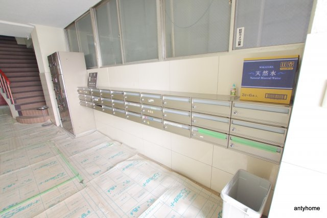 ラムール西天満　仲介手数料無料のロビー