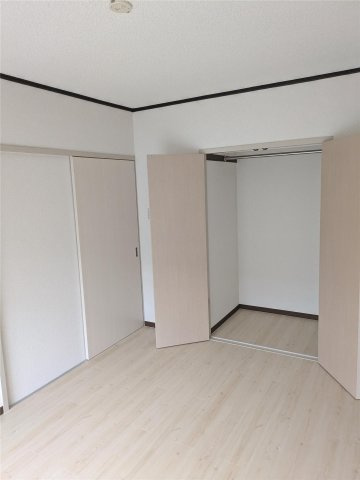 髙嶋コーポの収納