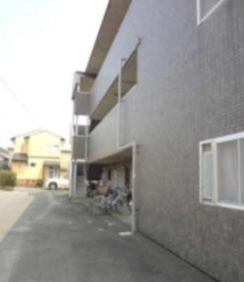 合川ビレッジⅠのエントランス