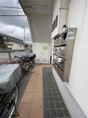 コーポレーティッドナカシマのエントランス