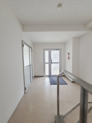 【エントランス】 | グランシード雑賀