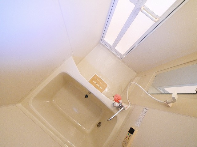 グランシャリオ（八条）の浴室|落ち着いた空間のお風呂です