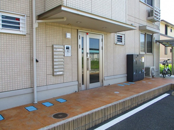 メゾン　あい・あこ　あこのエントランス