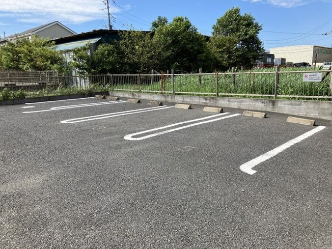 【駐車場】 | メゾン　あい・あこ　あこ