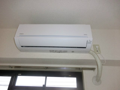 【設備】 | ルミエール日吉 | ダイニングキッチンには暑い夏や寒い冬に大活躍のエアコン付きです☆冷暖房完備で1年中快適に過ごせます♪