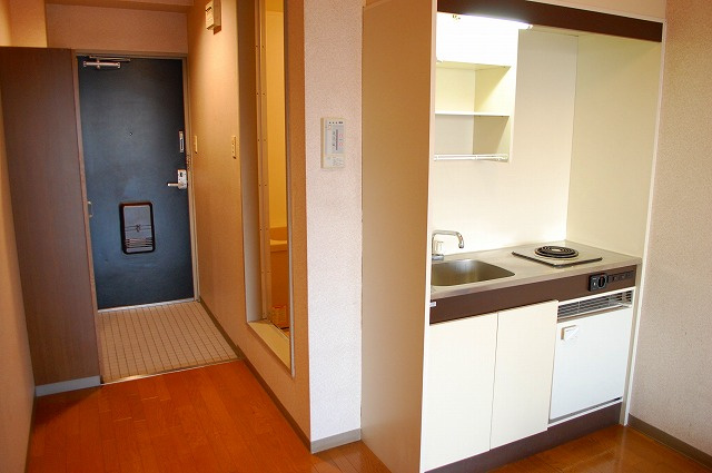 DORMITORY　MISS　PRINCE