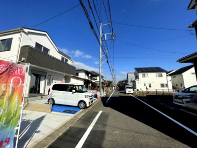 【前面道路含む現地写真】 | 日野市旭が丘５丁目新築戸建て３棟　３号棟