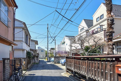 【その他共用部分】 | 高田邸戸建て | 前面道路含む現地写真