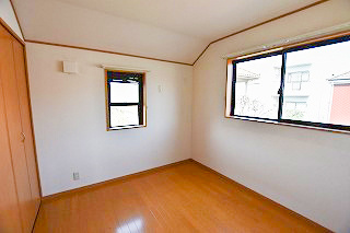 【洋室】 | 高田邸戸建て | 2階洋室　約4.5帖