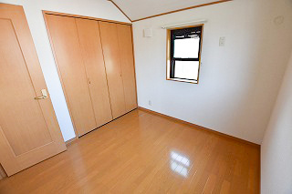【洋室】 | 高田邸戸建て | 2階洋室　約4.5帖