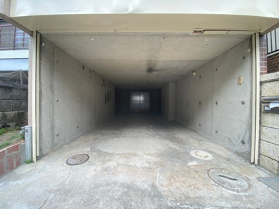 【駐車場】 | 箕面市粟生間谷西３丁目貸家