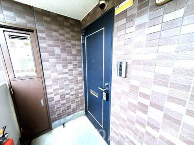 【玄関】 | メゾン南昭和 | 収納もある玄関です