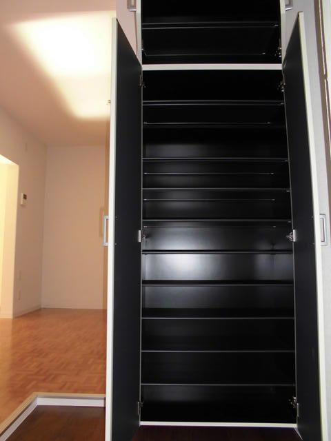 グリーンヒルズ中野木の収納