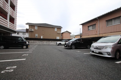 【駐車場】 | Amazing Heart