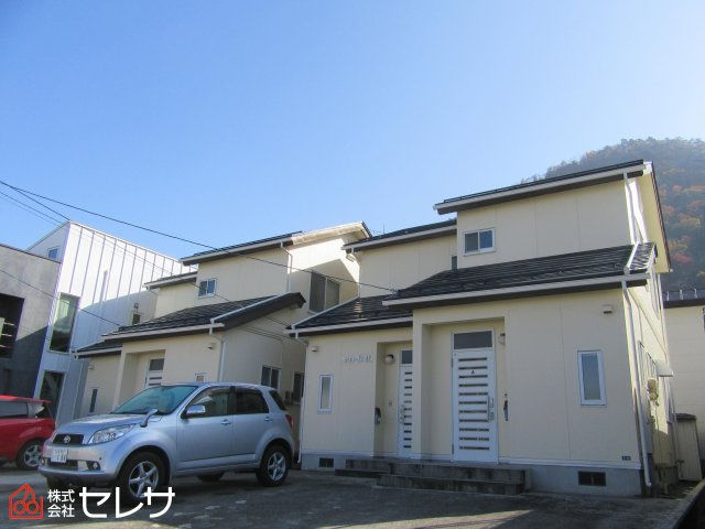 セゾン松波の外観