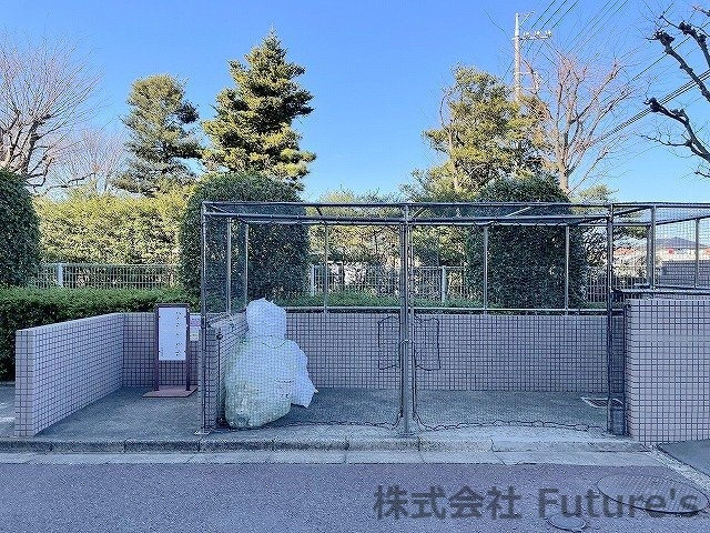 サンライフ鷹野のその他共用部分|ゴミ捨て場になります