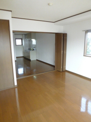 【居間・リビング】 | クラウンII津福