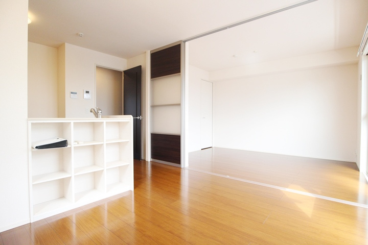 パドレ１１５【キャッシュバック対象物件】の居間・リビング