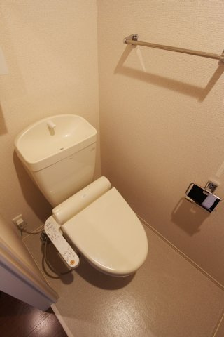 パドレ１１５【キャッシュバック対象物件】のトイレ