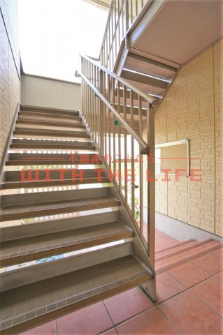 パドレ１１５【キャッシュバック対象物件】のロビー|落ち着いたロビーです