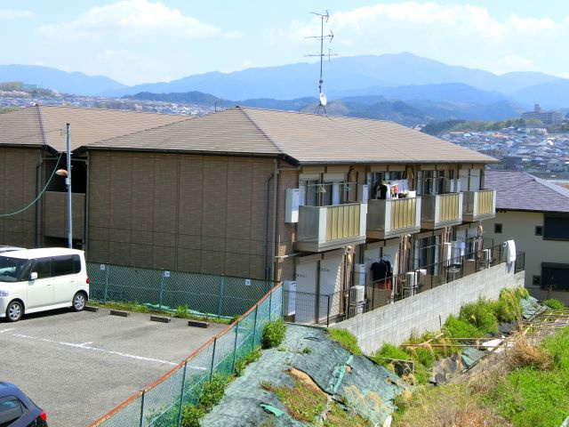 エスポワールⅡＡ棟の外観