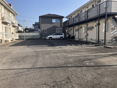 【駐車場】 | サンフォレスト渡辺Ｂ