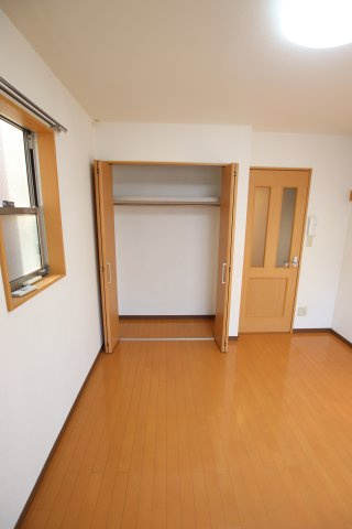 サンシェールの洋室