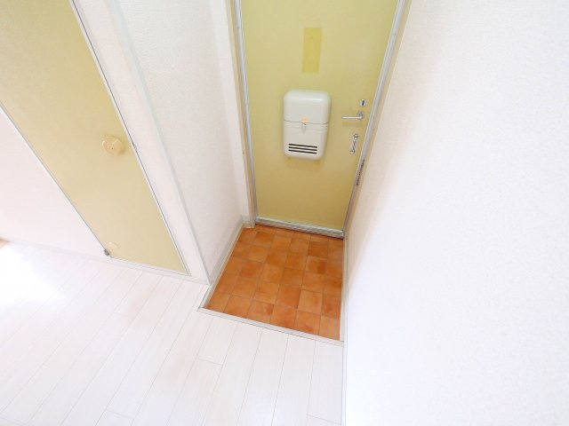 サニーハイツ朝日ヶ丘Aの玄関|毎日通る玄関はこちらです