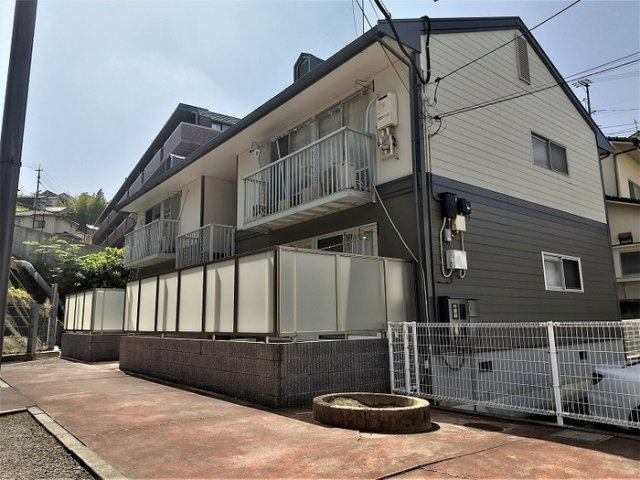 プレジールスミダ B棟の外観