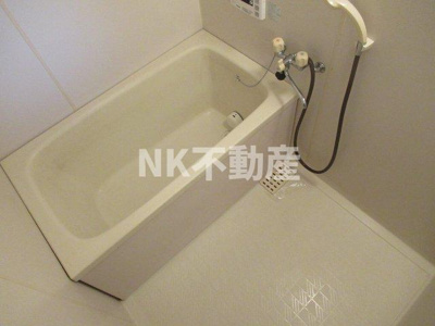 【浴室】 | メゾンド中新開（吉田賃貸） | 日々の疲れを癒すお風呂付です