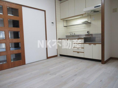 【居間・リビング】 | メゾンド中新開（吉田賃貸） | ダイニングです