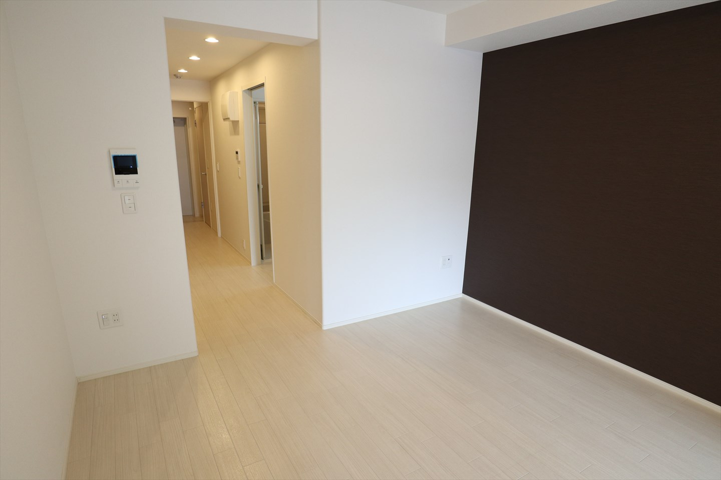 ファインヴィラⅨの居間・リビング