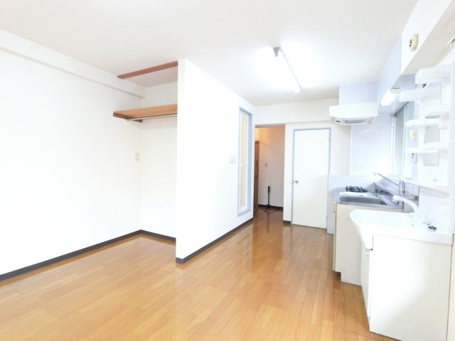 【居間・リビング】