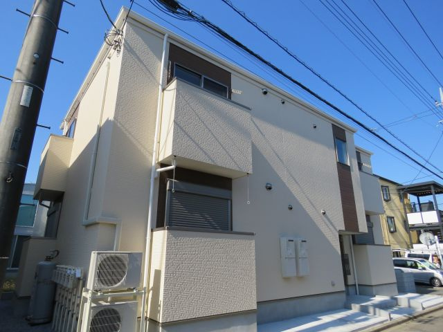 レガーロ的場の外観