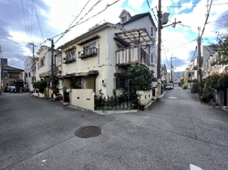 【前面道路含む現地写真】 | 周辺交通量の少ない地域ですので、お子様にも安心です♪