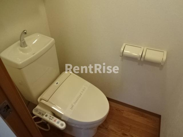 ハイツ ルミエールのトイレ|シャワー付トイレ