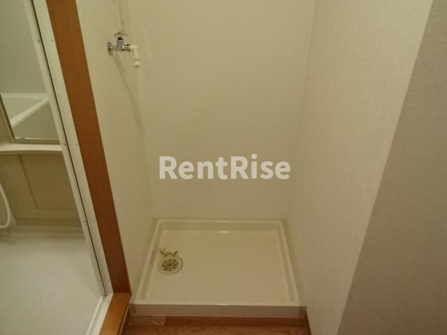 ハイツ ルミエール|洗濯機置場