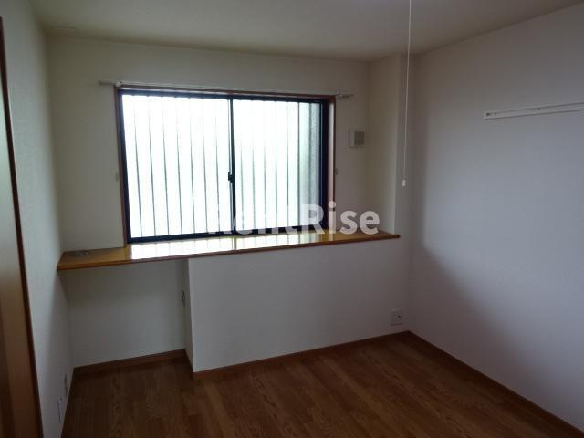 ハイツ ルミエールの洋室|洋室