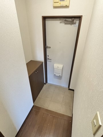 コーポ・アドバンスの玄関