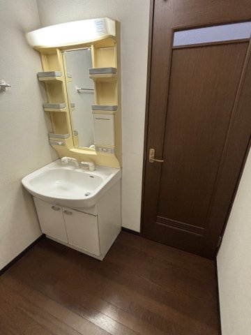 コーポ・アドバンスの洗面所