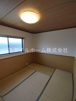 【和室】 | グリシーナ A | 別部屋写真です。